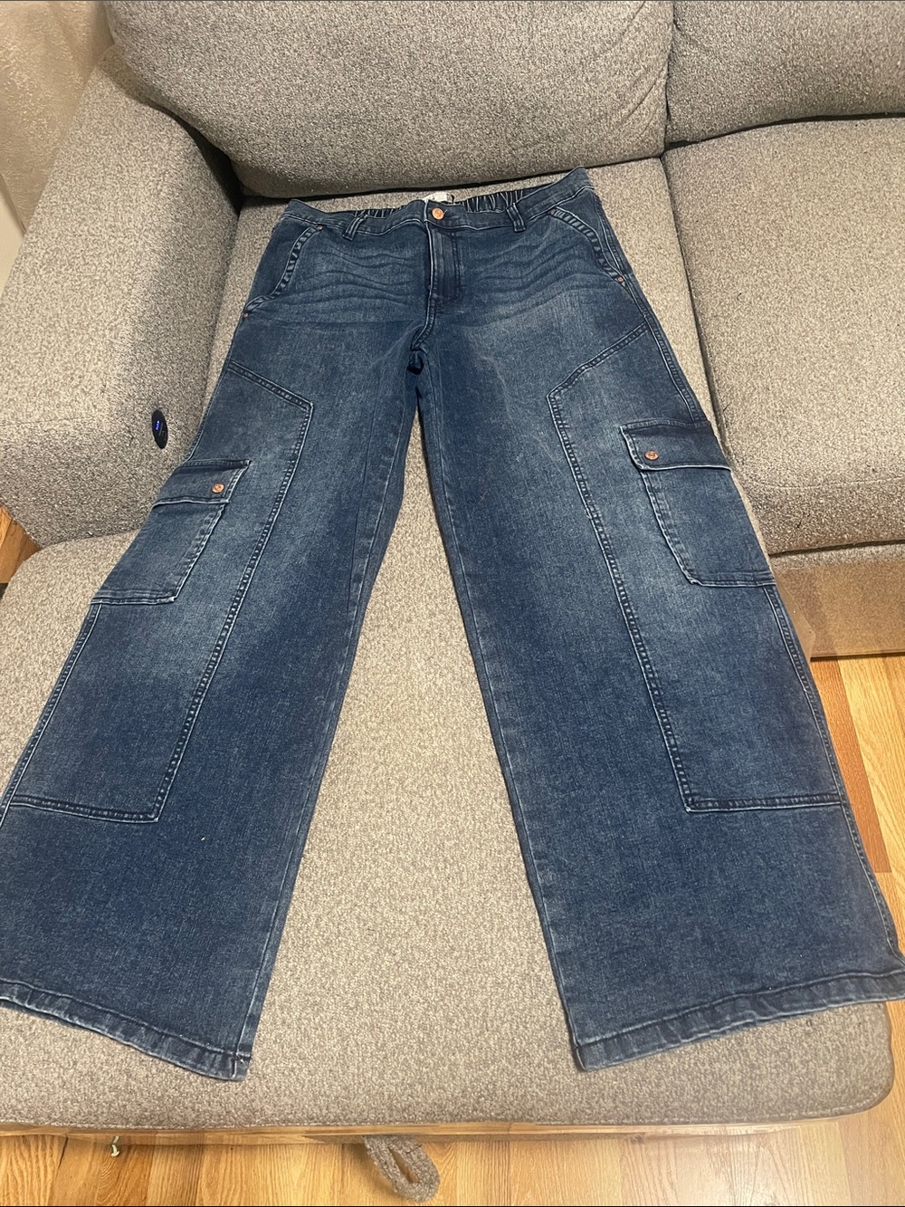Celebrity Pink Dark Blue Wide-Leg Cargo Jeans
